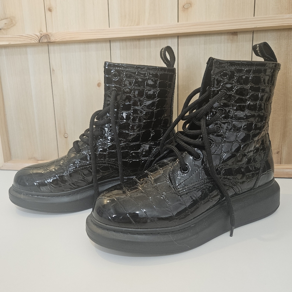 Alexander McQueen Black Patent Leather Ankle Boots Size 37.5 EU Size 7.5 US